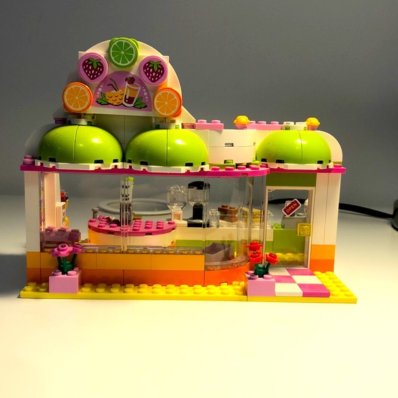 Lego Friends Heartlake Juice Bar - Picture 1 of 4